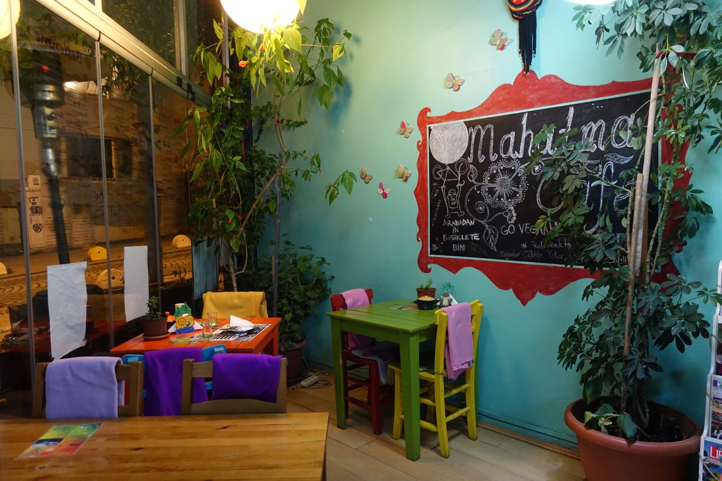 Mahatma Cafe